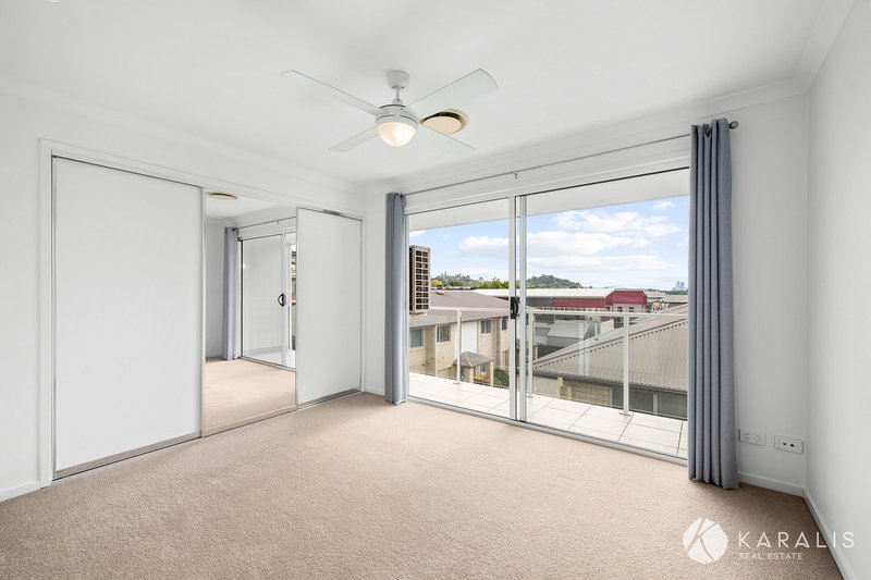 Photo - 3/31 Howsan Street, Mount Gravatt East QLD 4122 - Image 8