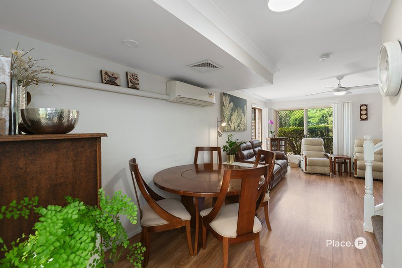 Photo - 3/31 Merinda Street, Greenslopes QLD 4120 - Image 4