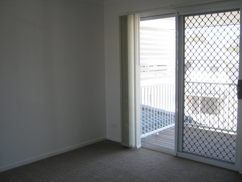 Photo - 33/1 Santa Ana Lane, Griffin QLD 4503 - Image 5