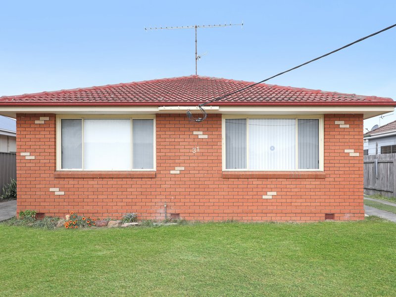 Photo - 3/31 Waratah Street, Windang NSW 2528 - Image 1