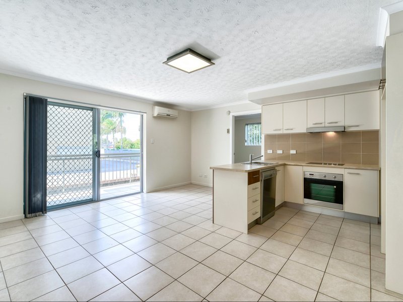 Photo - 3/31 Wickham Street, Newmarket QLD 4051 - Image 3