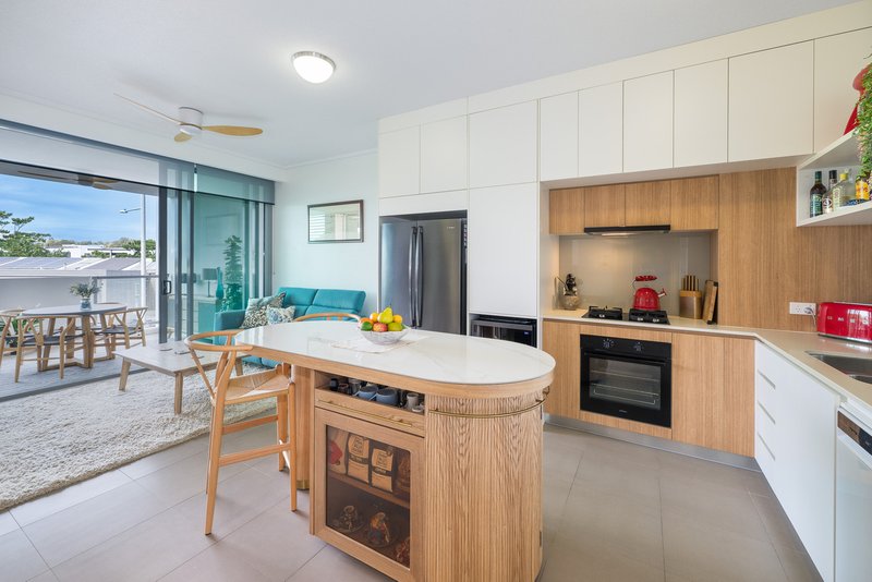 Photo - 3310/126 Parkside Circuit, Hamilton QLD 4007 - Image 1