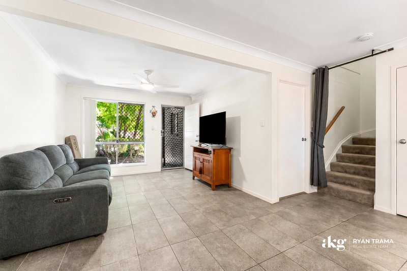 Photo - 33/104A River Hills Road, Eagleby QLD 4207 - Image 4