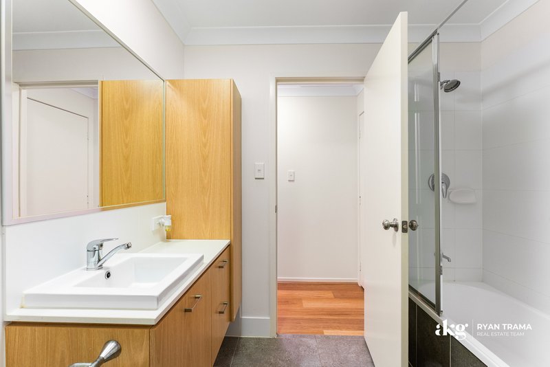 Photo - 33/104A River Hills Road, Eagleby QLD 4207 - Image 14