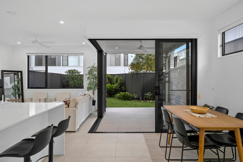 Photo - 33/11 Stewart Road, Albany Creek QLD 4035 - Image 7