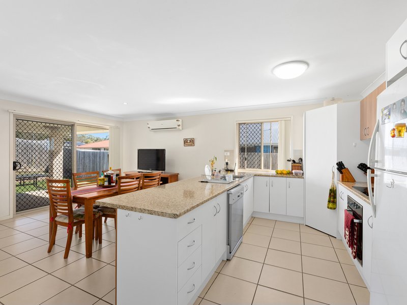 Photo - 33/12 Walnut Crescent, Lowood QLD 4311 - Image 5