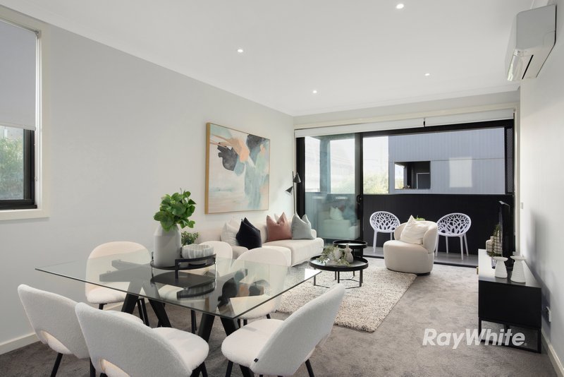 Photo - 33/163 Carinish Road, Clayton VIC 3168 - Image 1