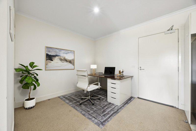 Photo - 33/18 Moore Street, Turner ACT 2612 - Image 9