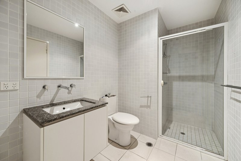 Photo - 33/18 Moore Street, Turner ACT 2612 - Image 11