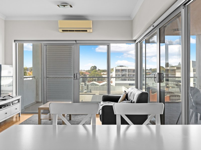 Photo - 33/180 Stirling Street, Perth WA 6000 - Image 12