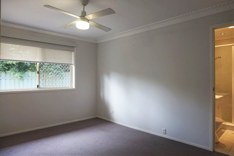 Photo - 33/1B Derby Street, Kingswood NSW 2747 - Image 4