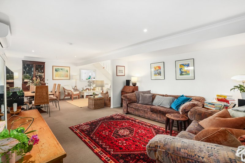 Photo - 3/32 Golf Avenue, Mona Vale NSW 2103 - Image 3