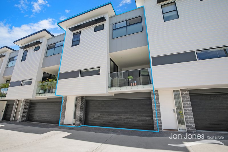 Photo - 3/32 John Street, Redcliffe QLD 4020 - Image 2