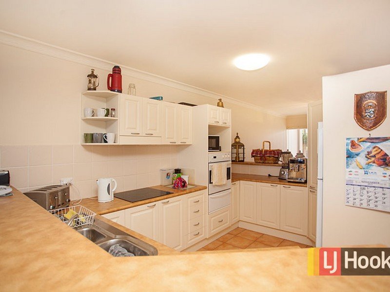 Photo - 3/32 Lewis Street, Old Bar NSW 2430 - Image 5