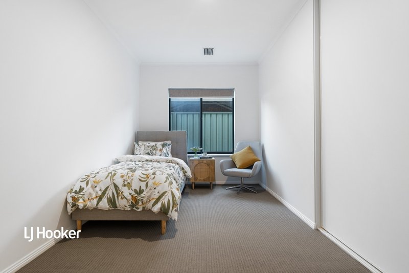 Photo - 332 Mawson Lakes Boulevard, Mawson Lakes SA 5095 - Image 17