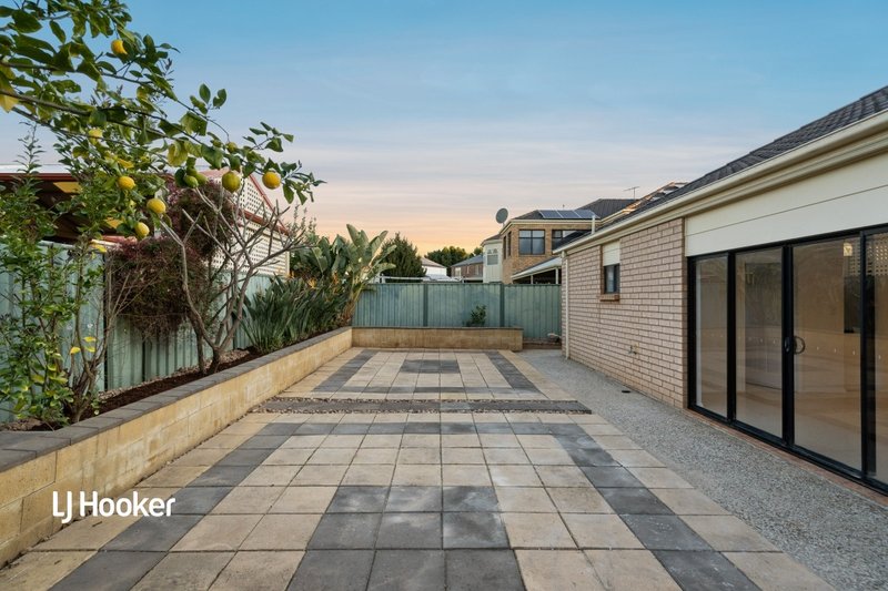 Photo - 332 Mawson Lakes Boulevard, Mawson Lakes SA 5095 - Image 21