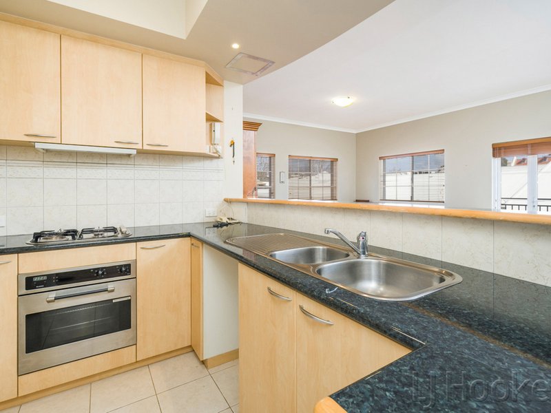 Photo - 33/2 Mayfair Street, West Perth WA 6005 - Image 3