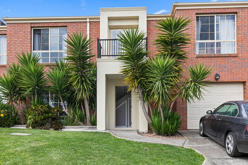 3/32 Papworth Place, Meadow Heights VIC 3048