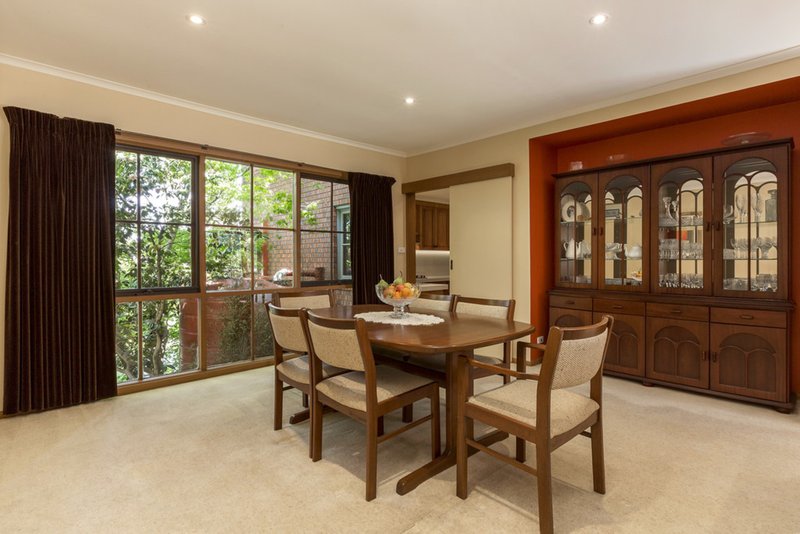 Photo - 332 Porter Street, Templestowe VIC 3106 - Image 3