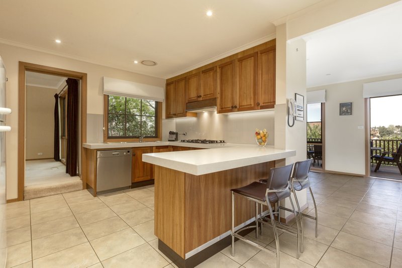 Photo - 332 Porter Street, Templestowe VIC 3106 - Image 4