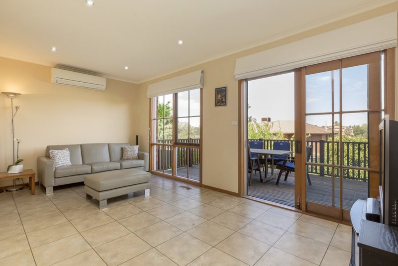 Photo - 332 Porter Street, Templestowe VIC 3106 - Image 6