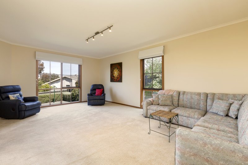 Photo - 332 Porter Street, Templestowe VIC 3106 - Image 7