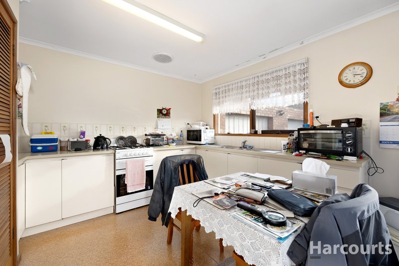 Photo - 3/32 Saxtons Drive, Moe VIC 3825 - Image 5