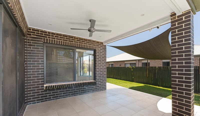 Photo - 332 Waller Road, Park Ridge QLD 4125 - Image 14