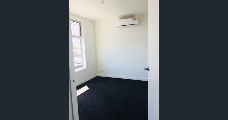 Photo - 3/32 William Street, Lalor VIC 3075 - Image 4