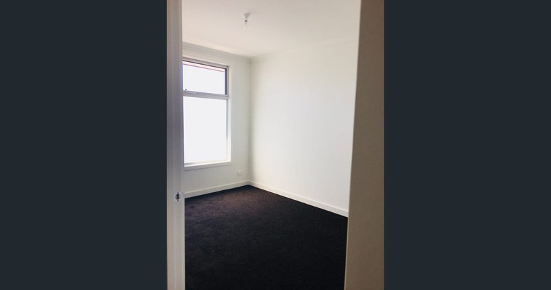 Photo - 3/32 William Street, Lalor VIC 3075 - Image 5