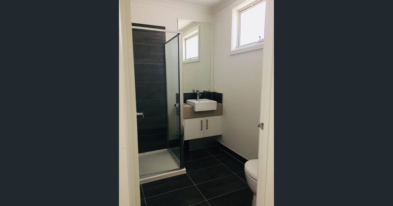 Photo - 3/32 William Street, Lalor VIC 3075 - Image 6