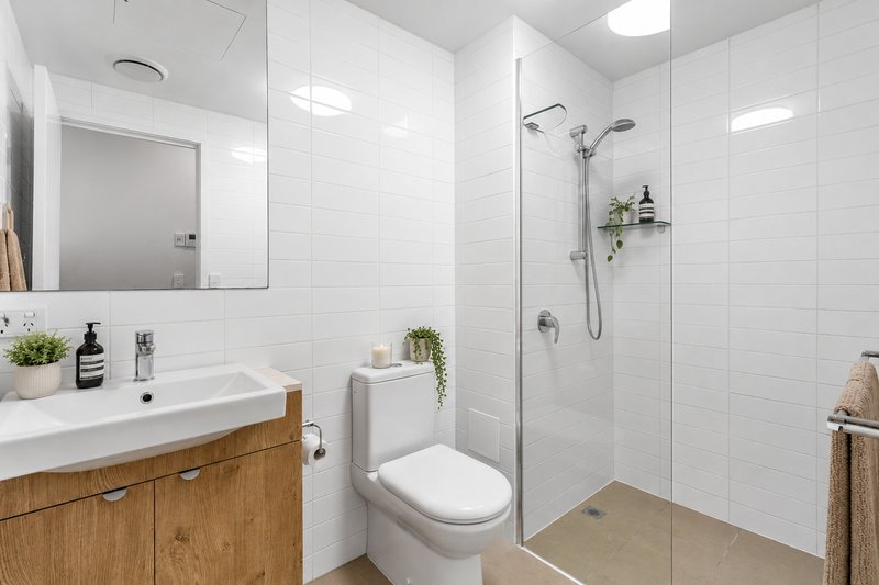 Photo - 3/32 Windsor Street, Hamilton QLD 4007 - Image 8