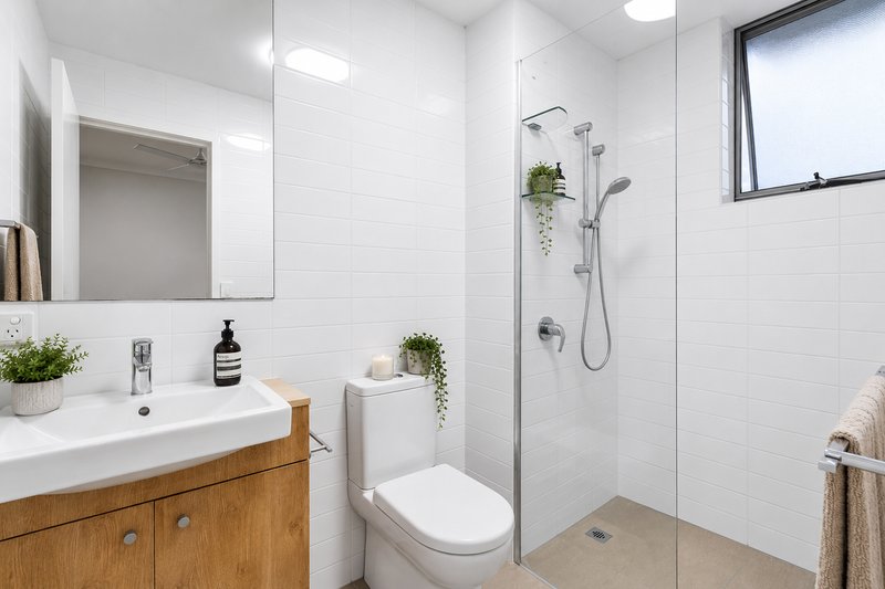 Photo - 3/32 Windsor Street, Hamilton QLD 4007 - Image 4