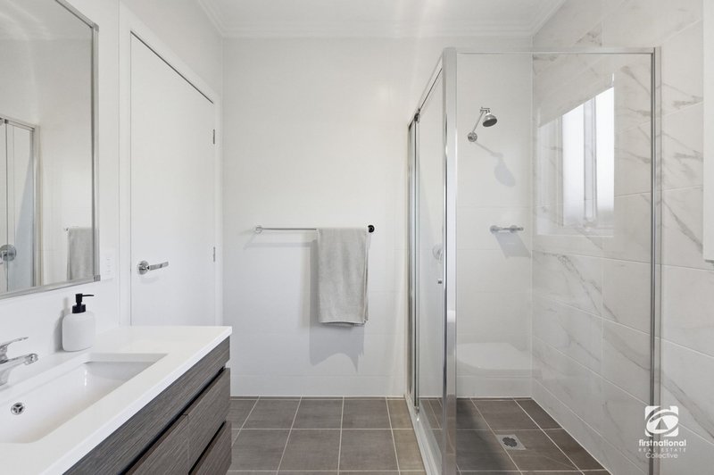 Photo - 33/2 Wire Lane, Camden South NSW 2570 - Image 6