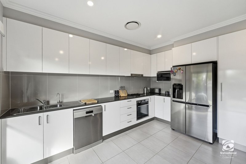 Photo - 33/2 Wire Lane, Camden South NSW 2570 - Image 10