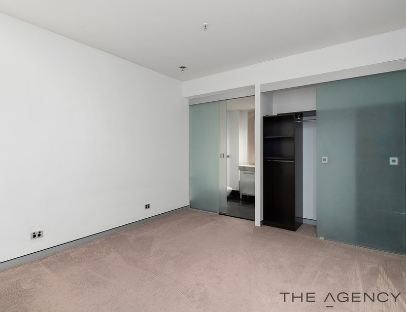 Photo - 33/22 St Georges Terrace, Perth WA 6000 - Image 9