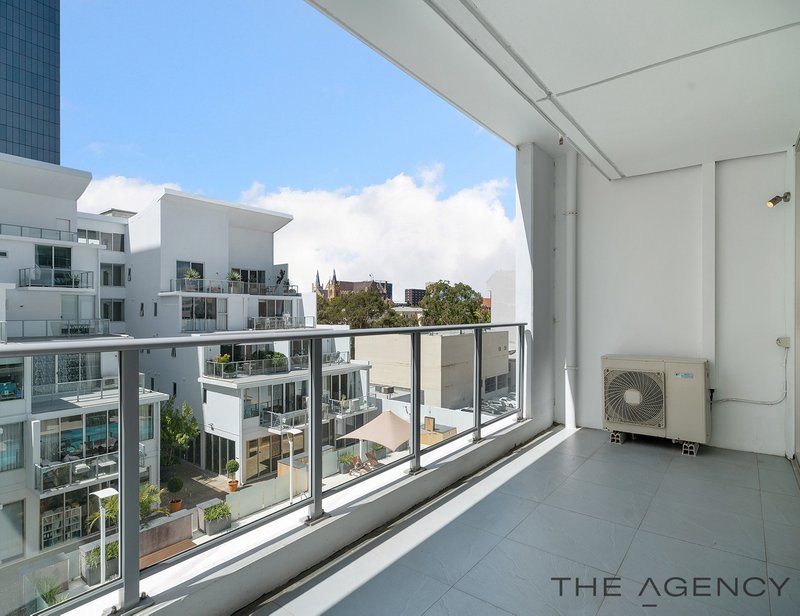 Photo - 33/22 St Georges Terrace, Perth WA 6000 - Image 25