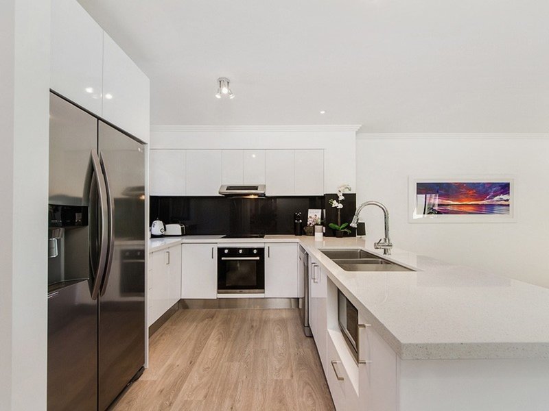 Photo - 33/226 Cheltenham Dr , Robina QLD 4226 - Image 8