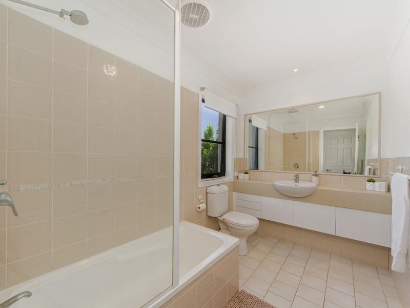 Photo - 33/226 Cheltenham Dr , Robina QLD 4226 - Image 10