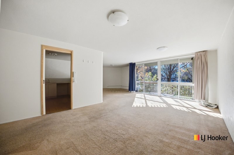 Photo - 33/26 Macquarie Street, Barton ACT 2600 - Image 2