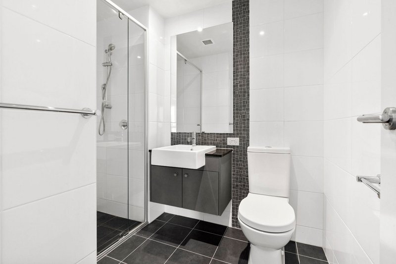 Photo - 332/80 Chandler Street, Belconnen ACT 2617 - Image 7