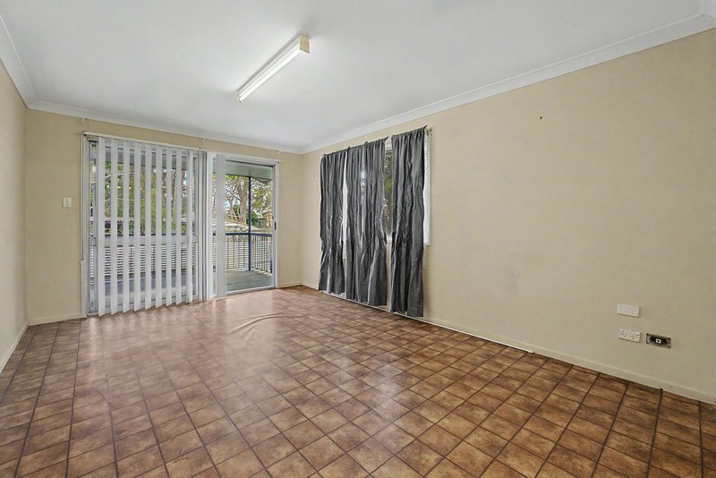 Photo - 332A King Street, Caboolture QLD 4510 - Image 7