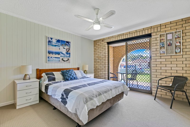 Photo - 3/33-35 Goonawarra Drive, Mooloolaba QLD 4557 - Image 5