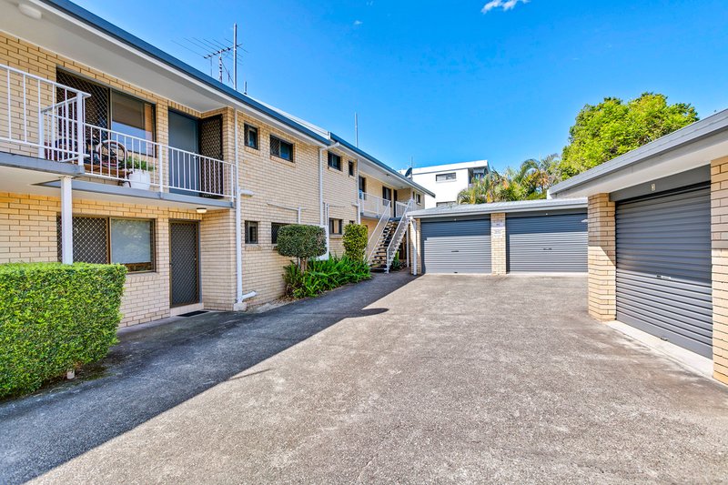 Photo - 3/33-35 Goonawarra Drive, Mooloolaba QLD 4557 - Image 11