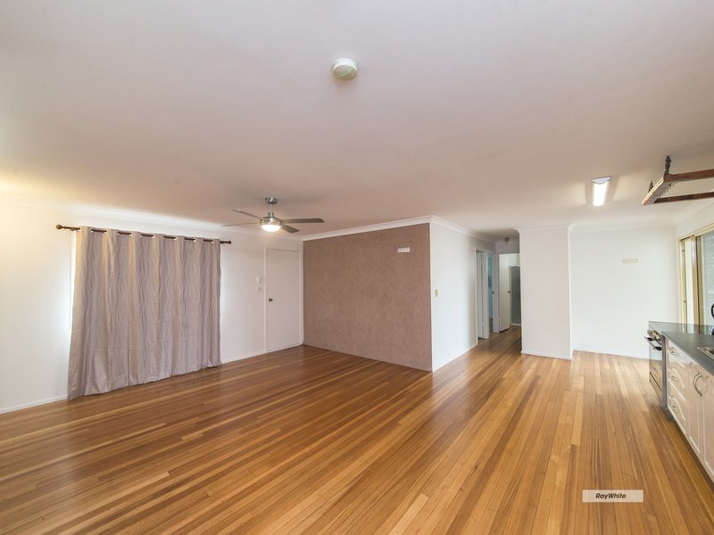 Photo - 333 Farm Street, Norman Gardens QLD 4701 - Image 5