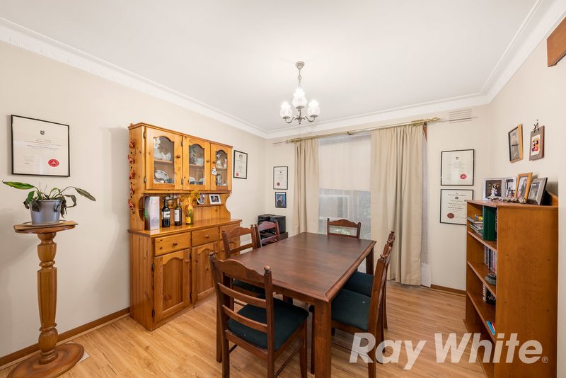 Photo - 3/33 Glen Ebor Avenue, Blackburn VIC 3130 - Image 5