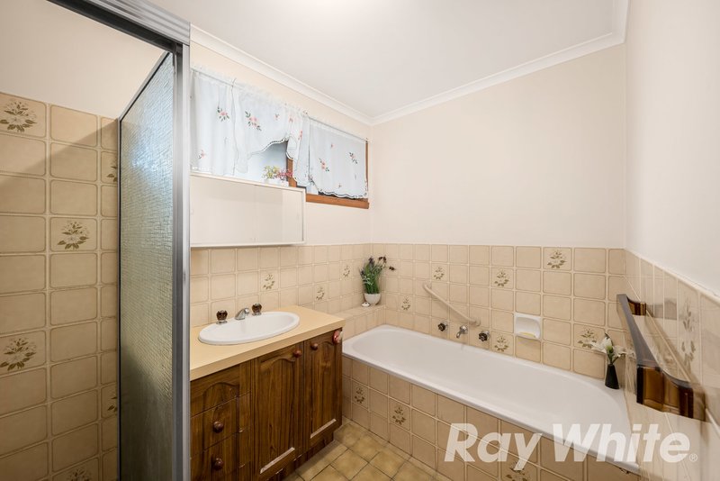 Photo - 3/33 Glen Ebor Avenue, Blackburn VIC 3130 - Image 6