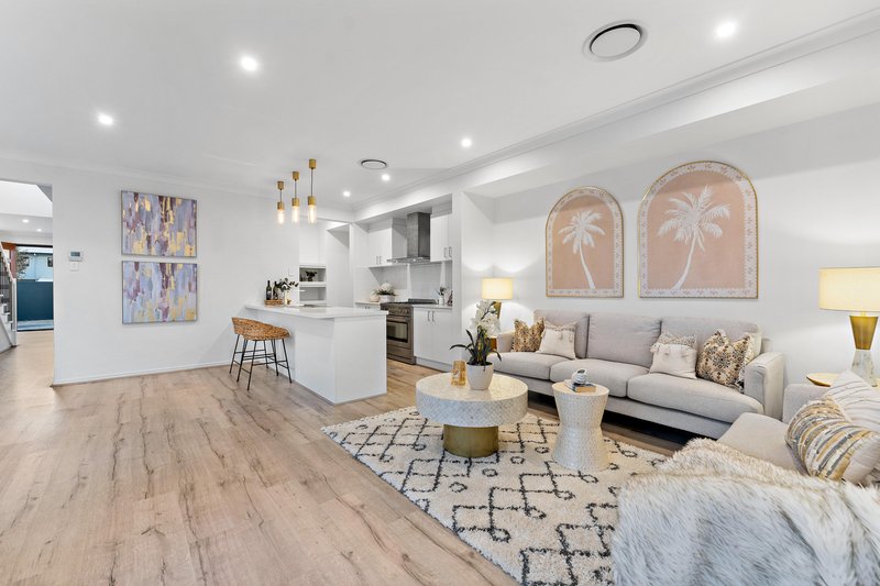 Photo - 333 Hellawell Road, Sunnybank Hills QLD 4109 - Image 3