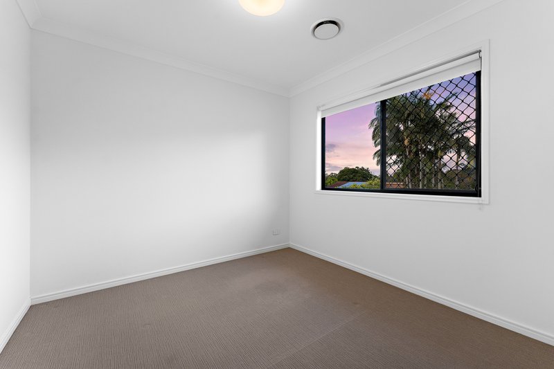 Photo - 333 Hellawell Road, Sunnybank Hills QLD 4109 - Image 16