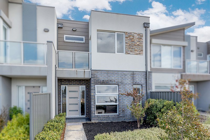 3/33 Kirkstead Grove, Craigieburn VIC 3064